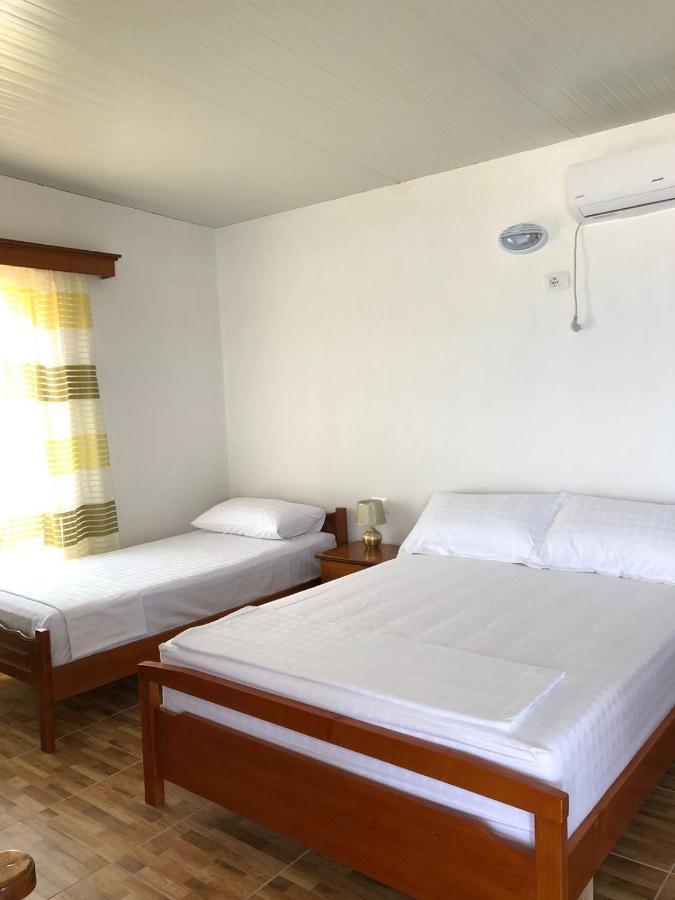Ksamil Sea&Lake View Escape Ngoại thất bức ảnh